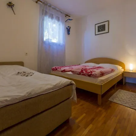 Suzana Appartamento Novi Vinodolski